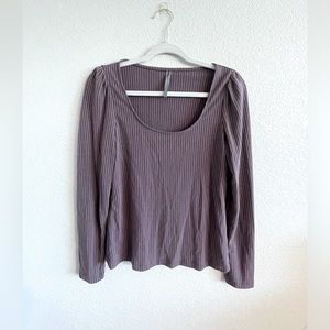 Anthropologie ribbed long sleeve top